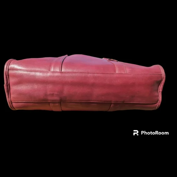 Ultra Rare unidentified MYSTERY coach bag! 🦄 - Picture 9 of 12